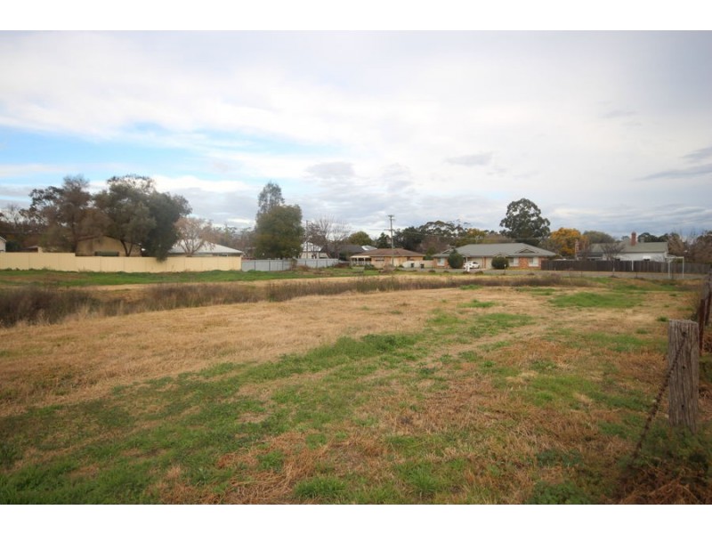 18 Park Street, Scone NSW 2337