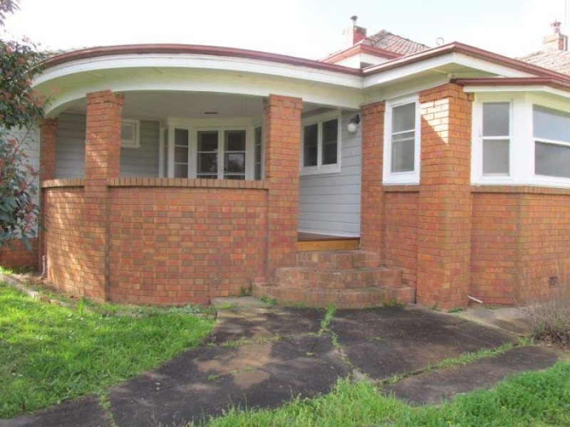 102 Main Street, Scone NSW 2337