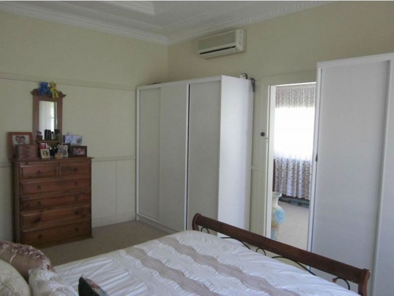 240 Kelly Street, Scone NSW 2337