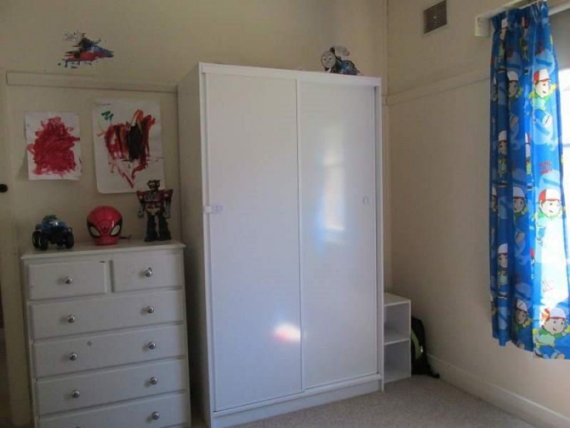 240 Kelly Street, Scone NSW 2337