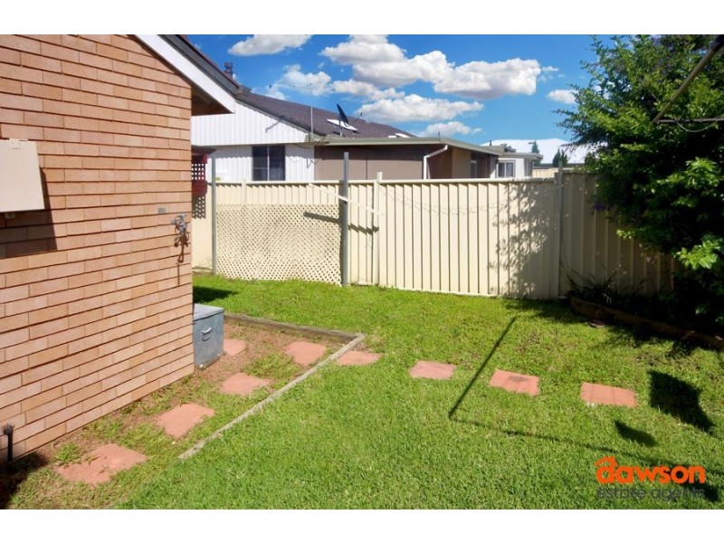2/65 Satur Road, Scone NSW 2337