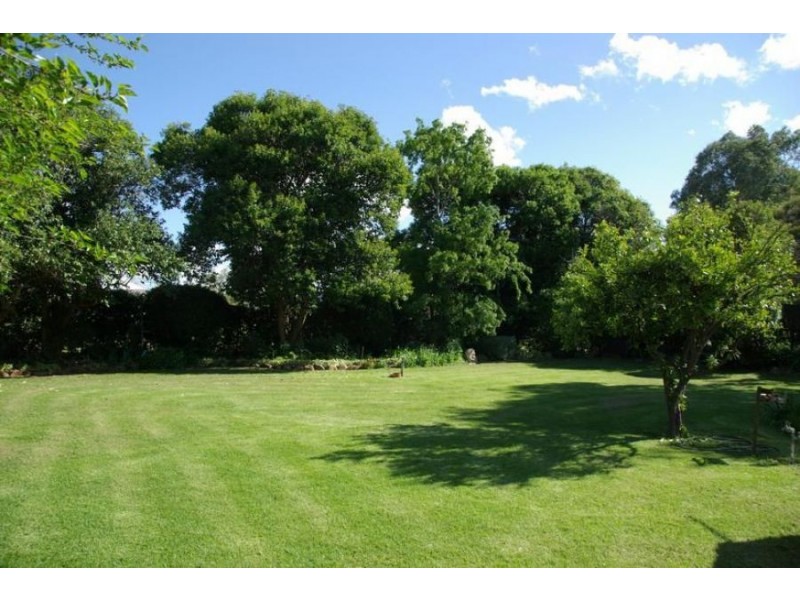 9 Wilson street, Gundy NSW 2337