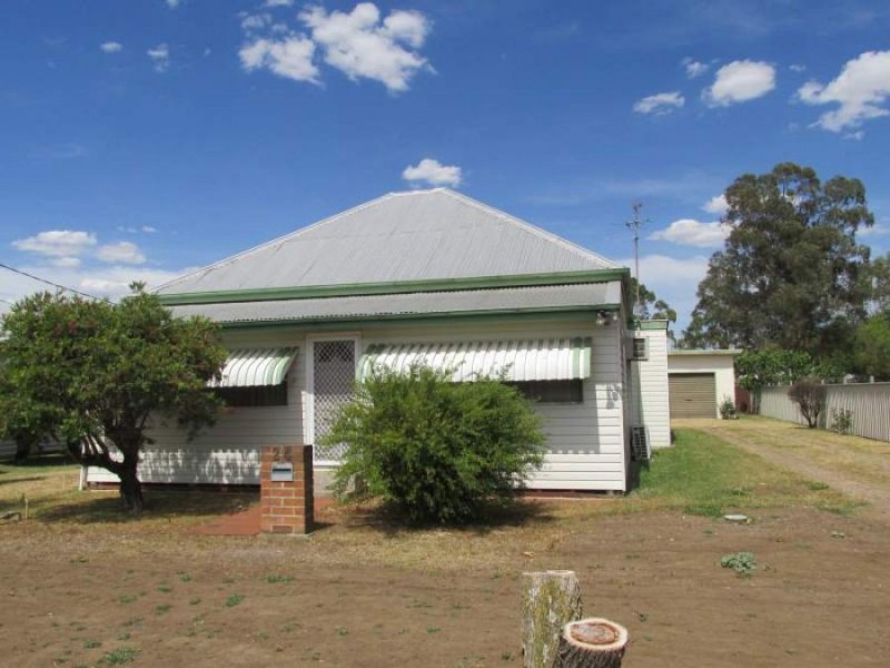 24 Guernsey Street, Scone NSW 2337