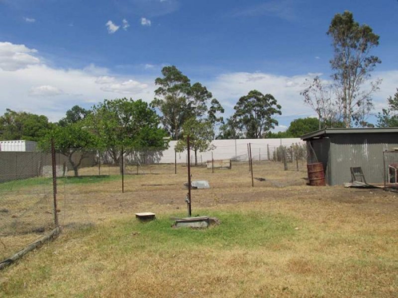 24 Guernsey Street, Scone NSW 2337