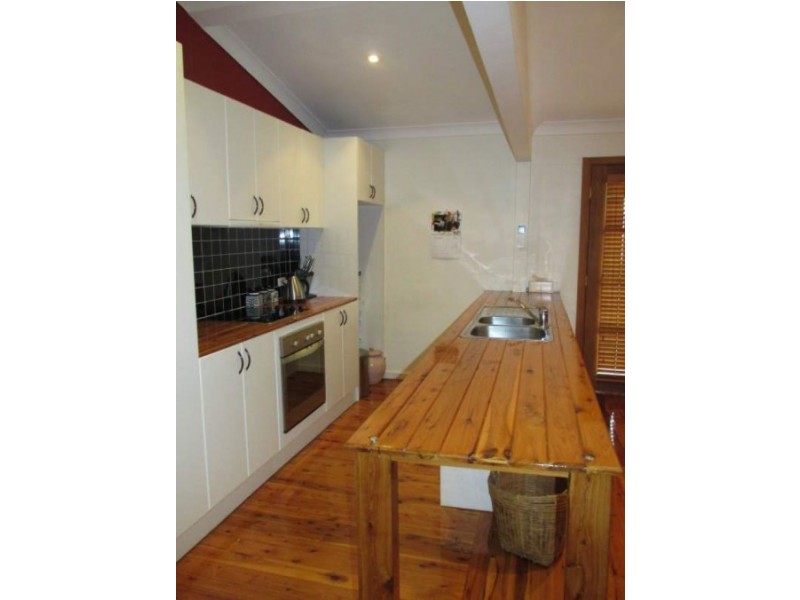 13 Carlyle Street, Scone NSW 2337