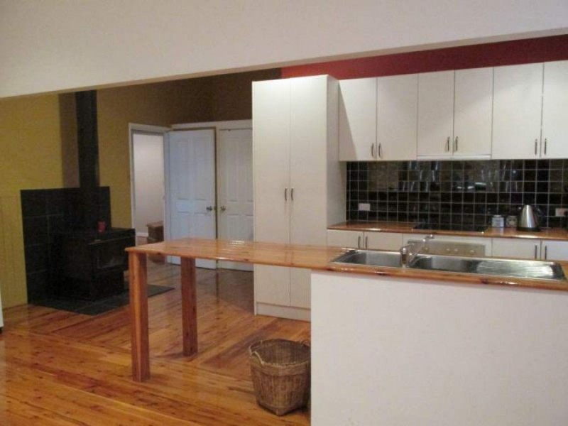 13 Carlyle Street, Scone NSW 2337