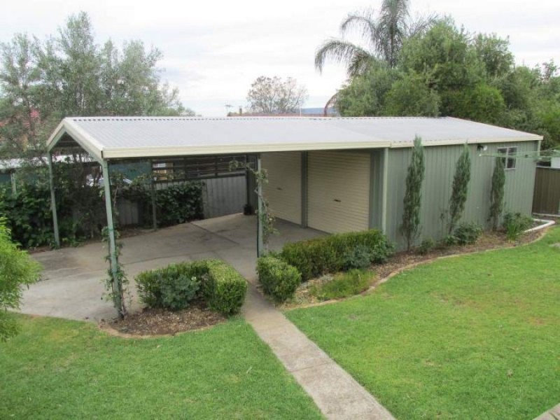 13 Carlyle Street, Scone NSW 2337