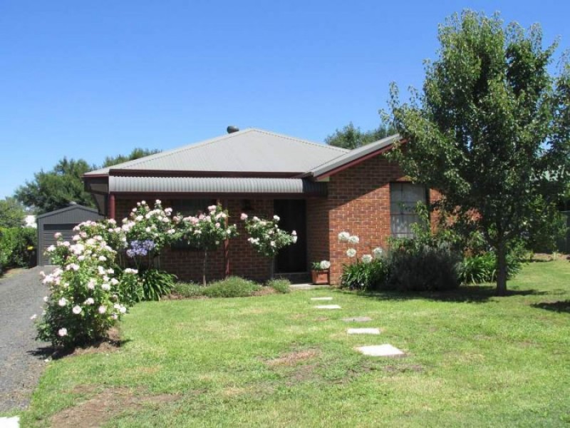 73 Scott Street, Scone NSW 2337