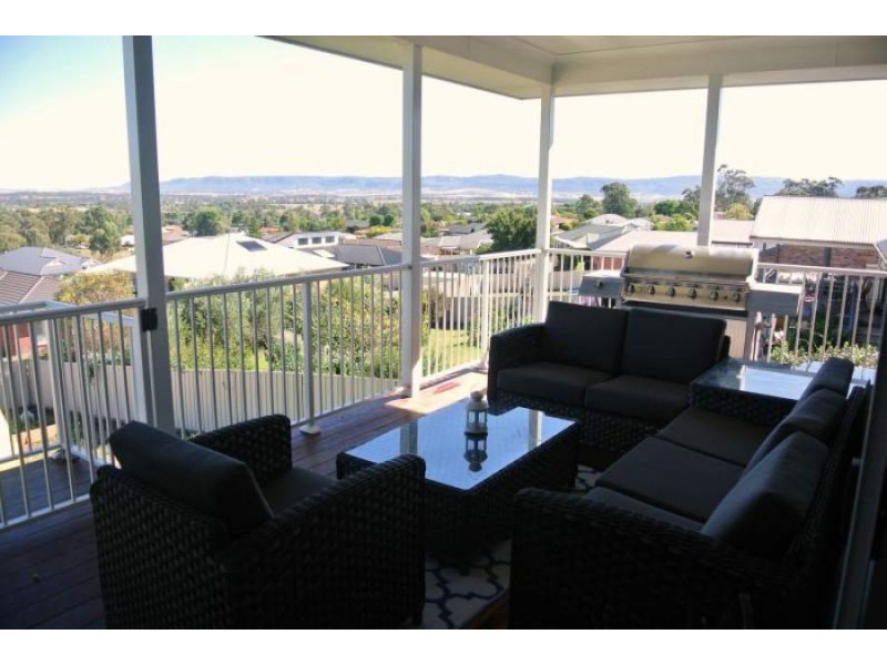 14 Redbank Drive, Scone NSW 2337