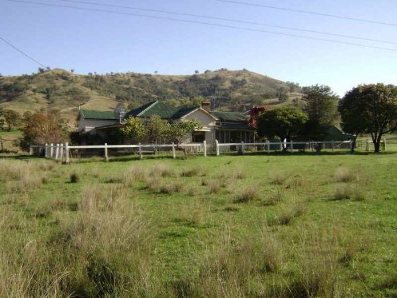 1999 “HOLLINGVALE”  ROUCHEL ROAD, Scone NSW 2337