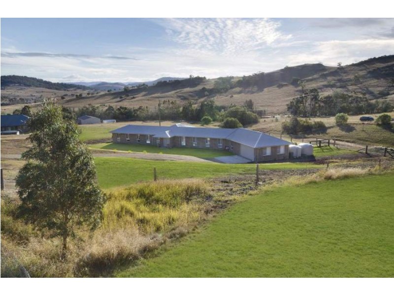 7 Lighthorse Parade, Scone NSW 2337