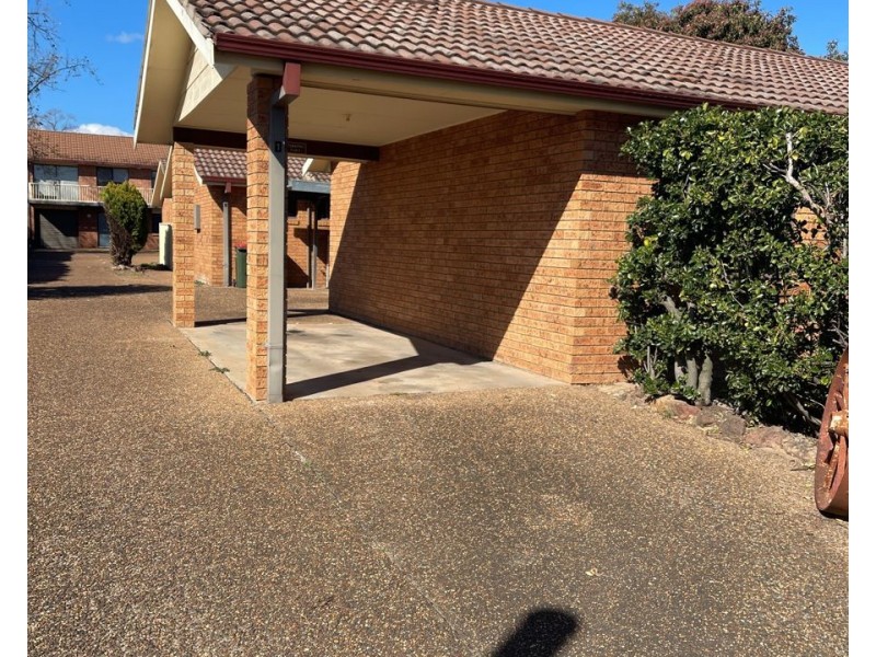 1/50 Hill Street, Scone NSW 2337