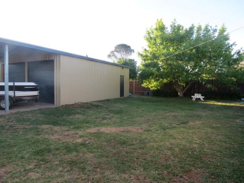 33 Seaward Avenue, Scone NSW 2337