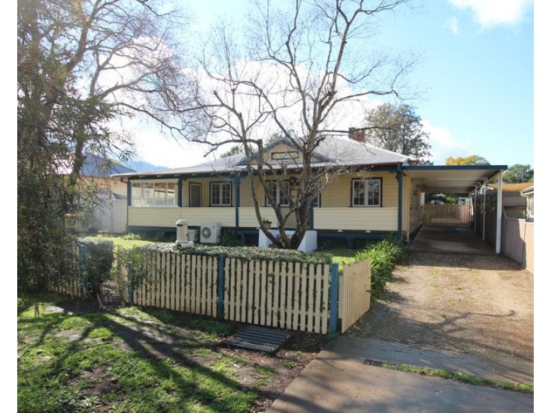 44 Oxford Road, Scone NSW 2337