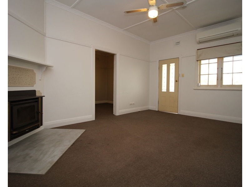44 Oxford Road, Scone NSW 2337
