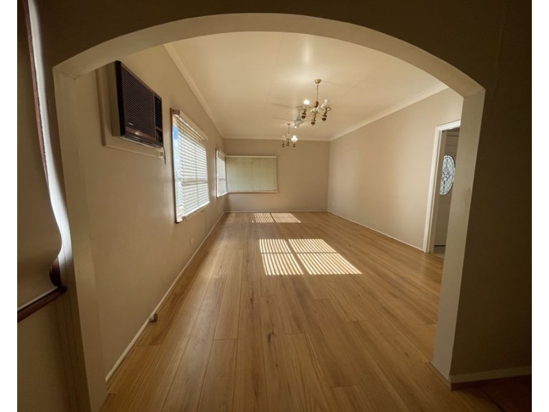 33 Oxford Road, Scone NSW 2337