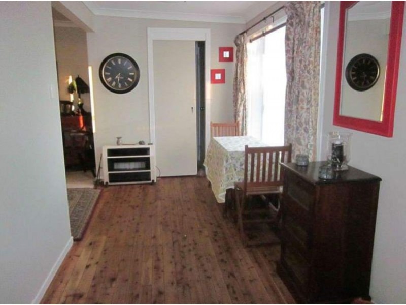 25 Kingdon Street, Scone NSW 2337