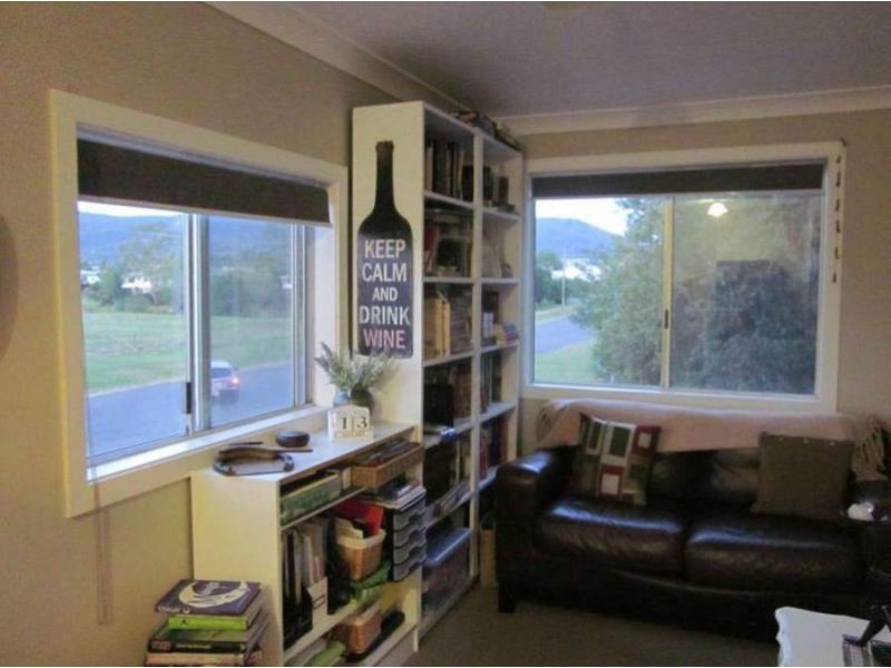 25 Kingdon Street, Scone NSW 2337