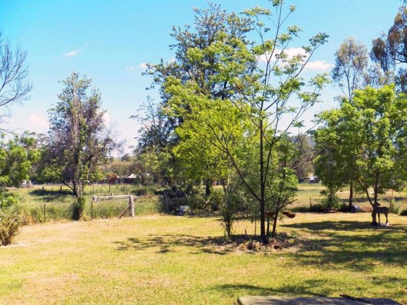 9-11 Petwyn Street, Wingen NSW 2337