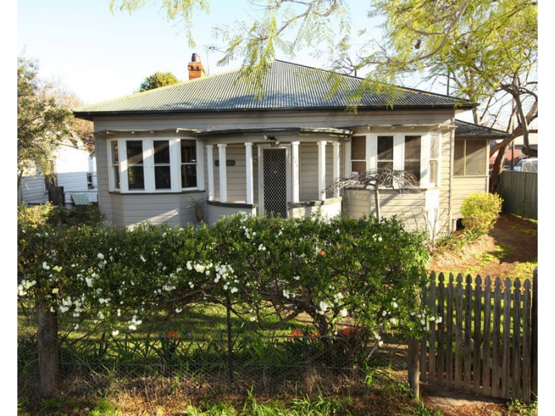 115 St Aubins Street, Scone NSW 2337