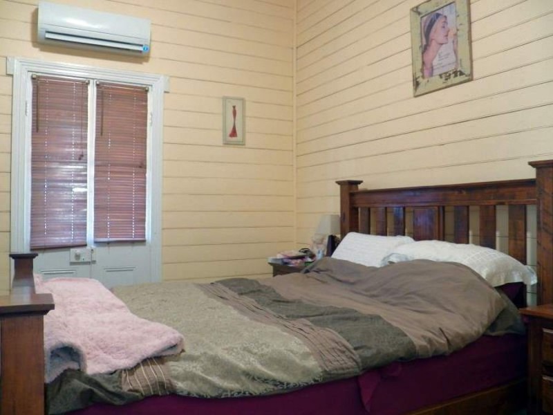 2 Park Street, Scone NSW 2337