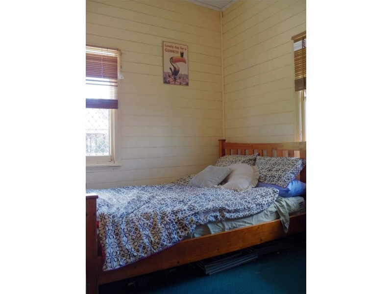 2 Park Street, Scone NSW 2337
