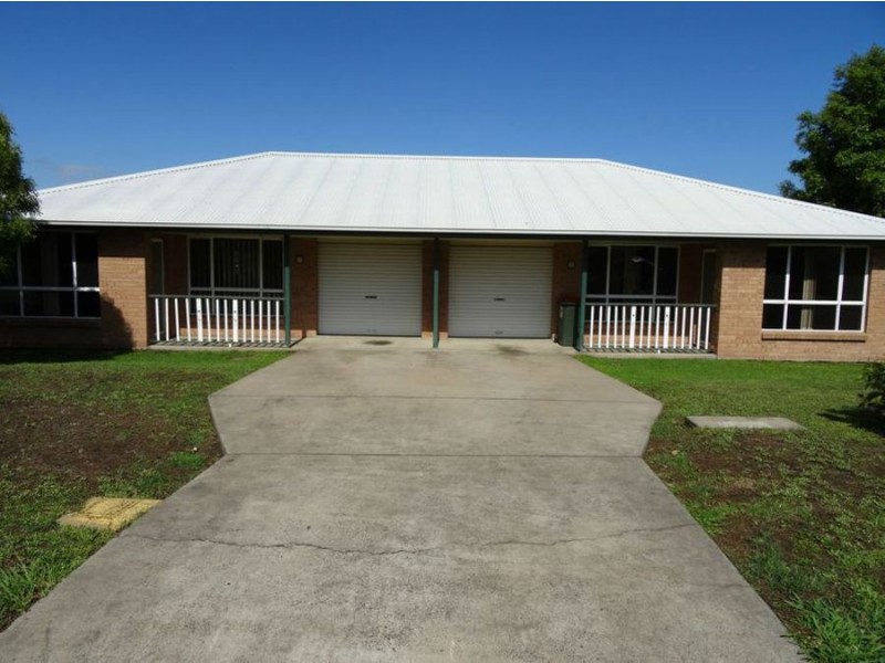 2/23 Wareemba Street, Scone NSW 2337