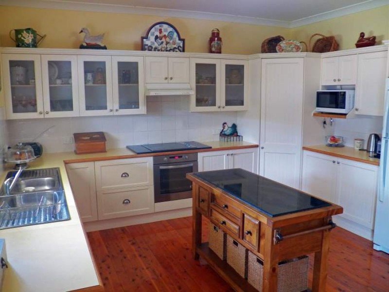 13 Stanstead Close, Scone NSW 2337