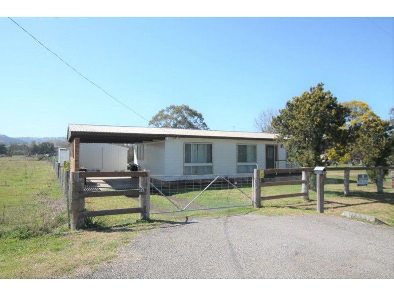 22 Salisbury Street, Blandford NSW 2338