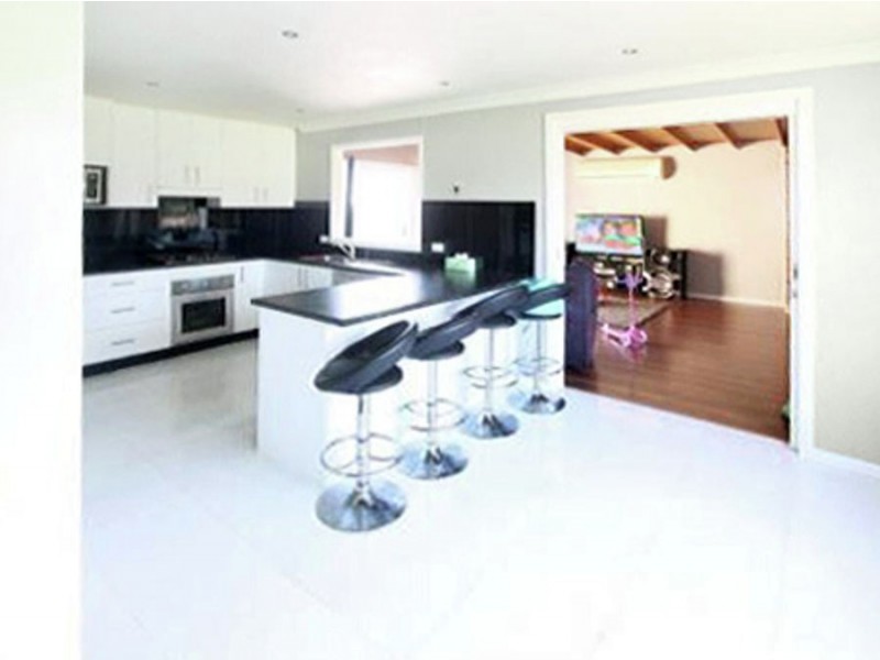 22 Salisbury Street, Blandford NSW 2338