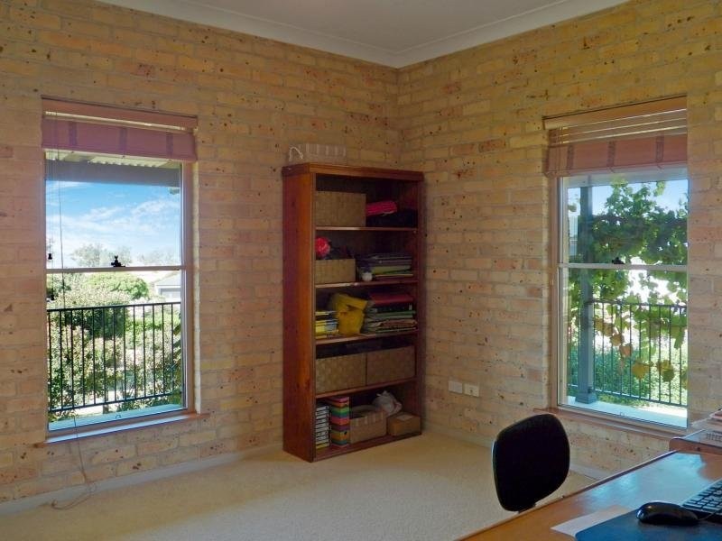 11 Halstead Close, Scone NSW 2337