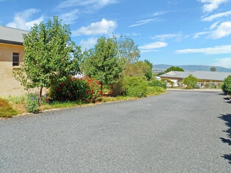 11 Halstead Close, Scone NSW 2337