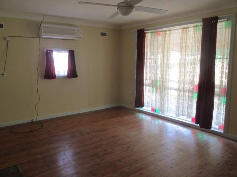 83 Graeme Street, Aberdeen NSW 2336