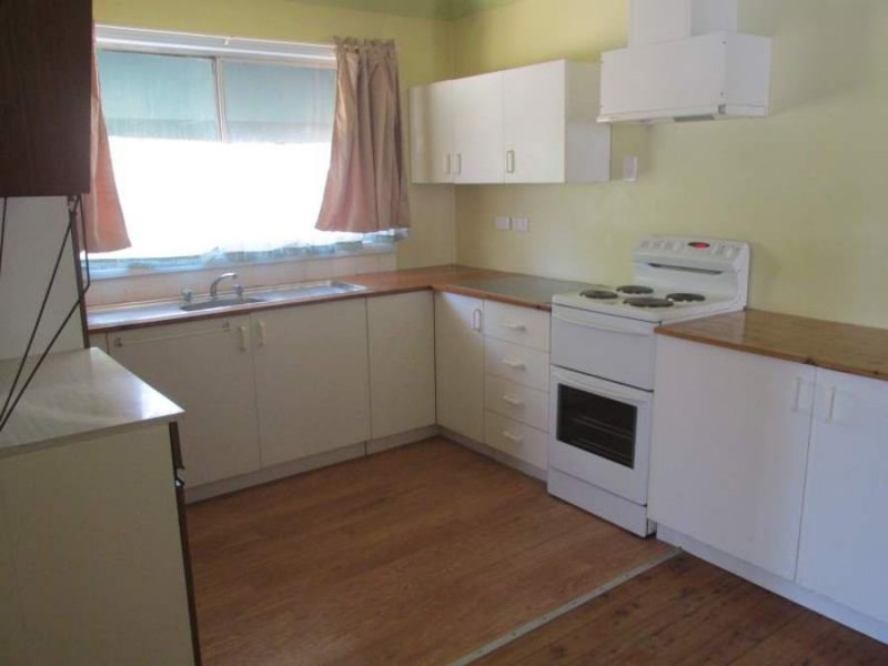 83 Graeme Street, Aberdeen NSW 2336