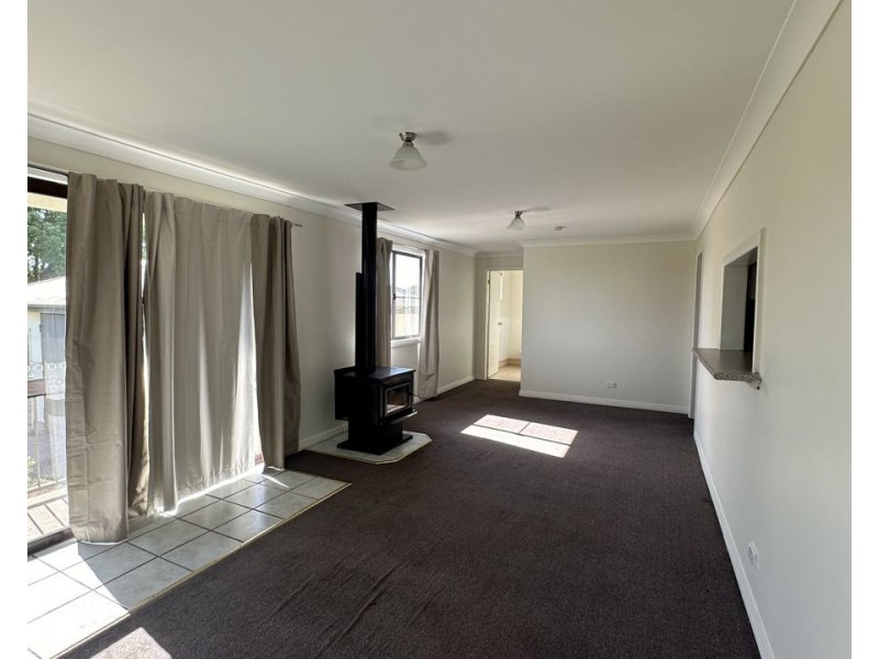 39 Mount Street, Aberdeen NSW 2336