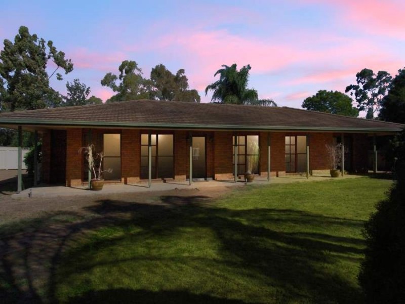 15 Davies Street, Scone NSW 2337