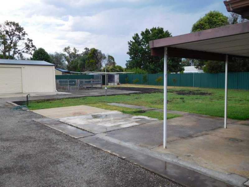 6 Davies Street, Scone NSW 2337