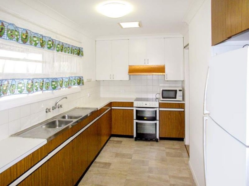 9 Carlyle Street, Scone NSW 2337
