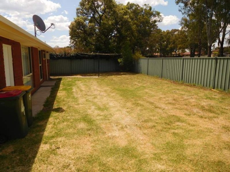 4/61 Satur Road, Scone NSW 2337