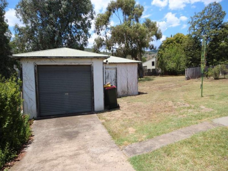 2 Koala Street, Scone NSW 2337