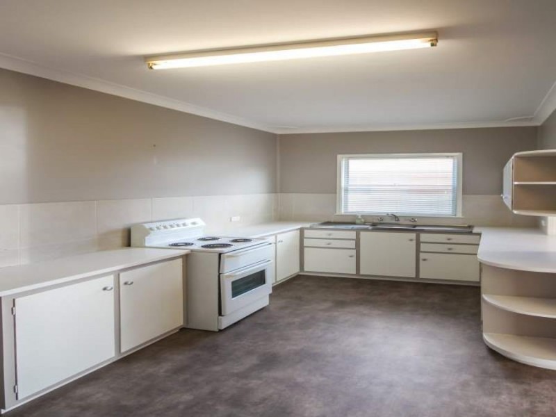 43 Waverley Street, Scone NSW 2337