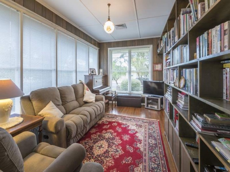 60 Oxford Road, Scone NSW 2337