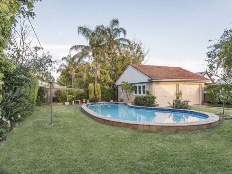 60 Oxford Road, Scone NSW 2337