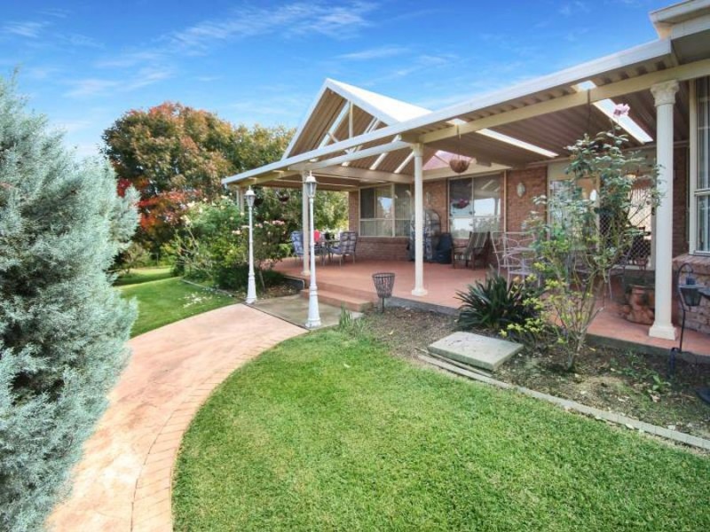 4 Stanstead Close, Scone NSW 2337