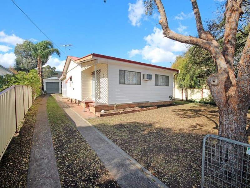 6 Boronia Street, Scone NSW 2337