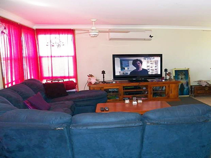 22 Mount Street, Scone NSW 2337