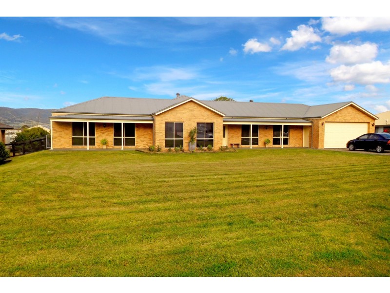 32 Kookaburra Avenue, Scone NSW 2337