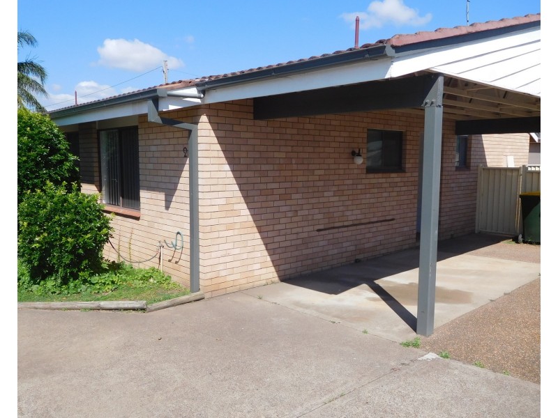 2/65 Satur Road, Scone NSW 2337