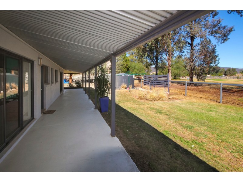 46 Mareeba Road, Scone NSW 2337
