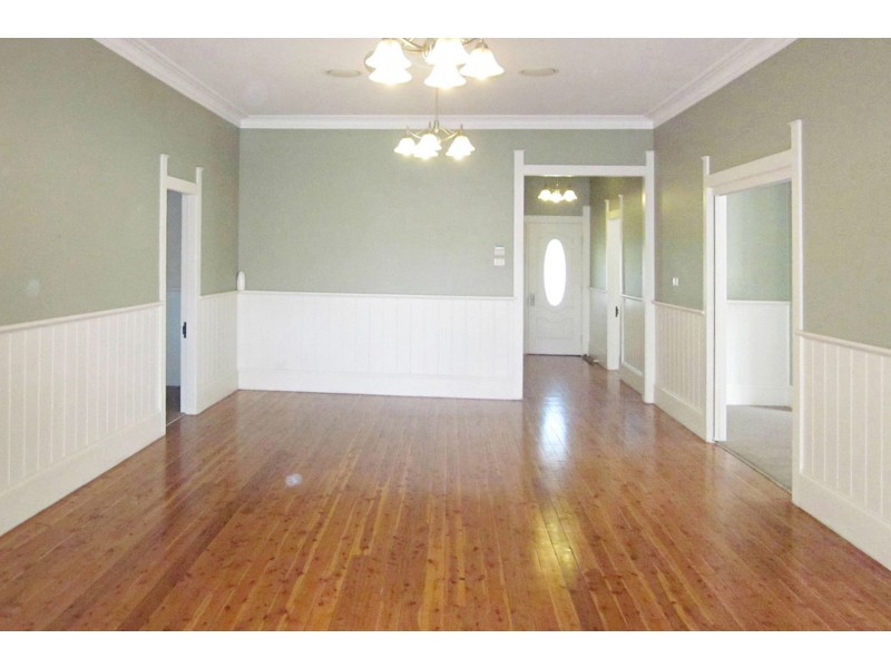 52 Guernsey Street, Scone NSW 2337